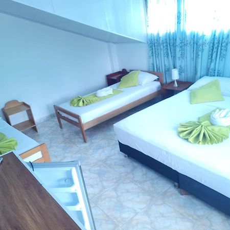 Hotel El Pirata Morgan Fresh Water Bay Exterior foto