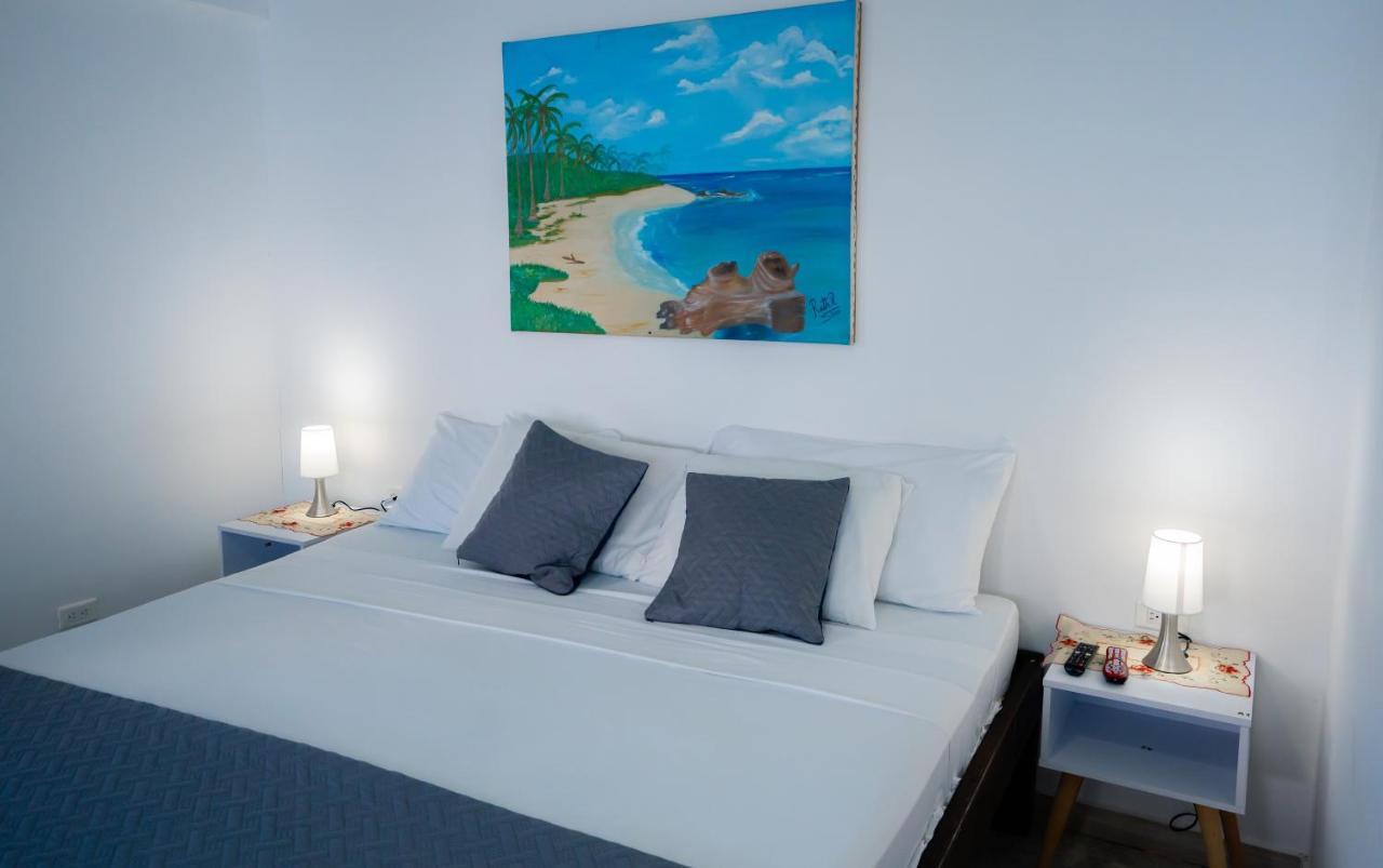 Hotel El Pirata Morgan Fresh Water Bay Exterior foto