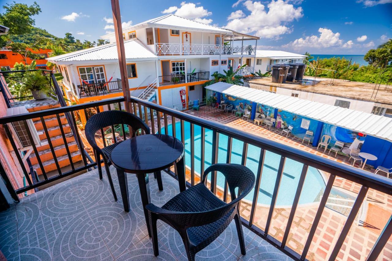 Hotel El Pirata Morgan Fresh Water Bay Exterior foto