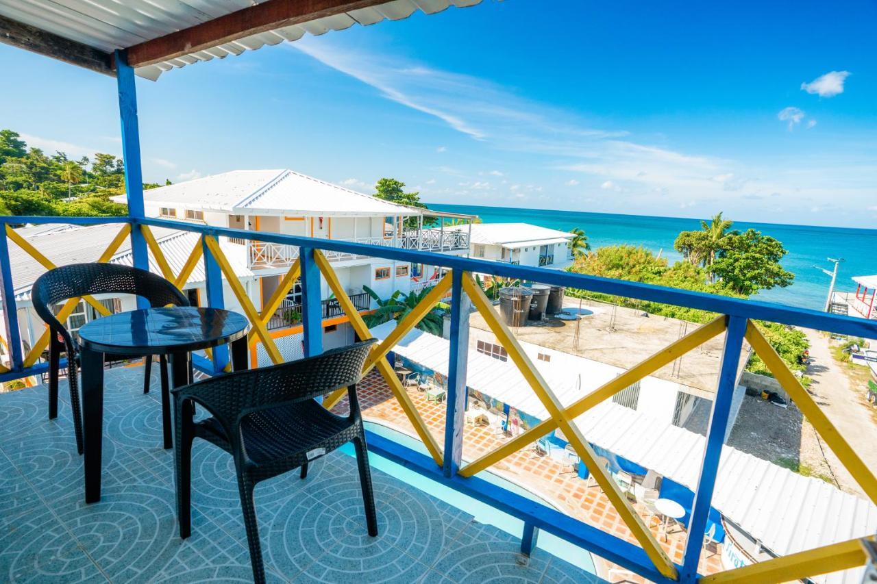 Hotel El Pirata Morgan Fresh Water Bay Exterior foto
